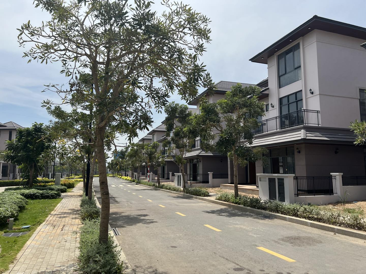 biệt thự đơn lập 300 m2 gs metro city