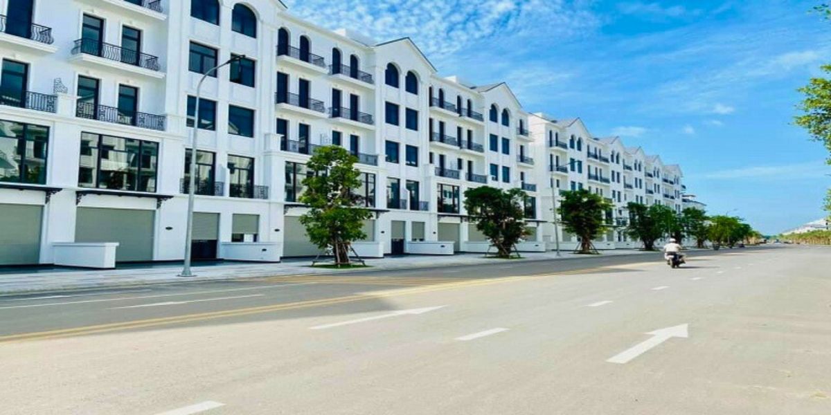 nhà phố vinhomes phước vĩnh tây